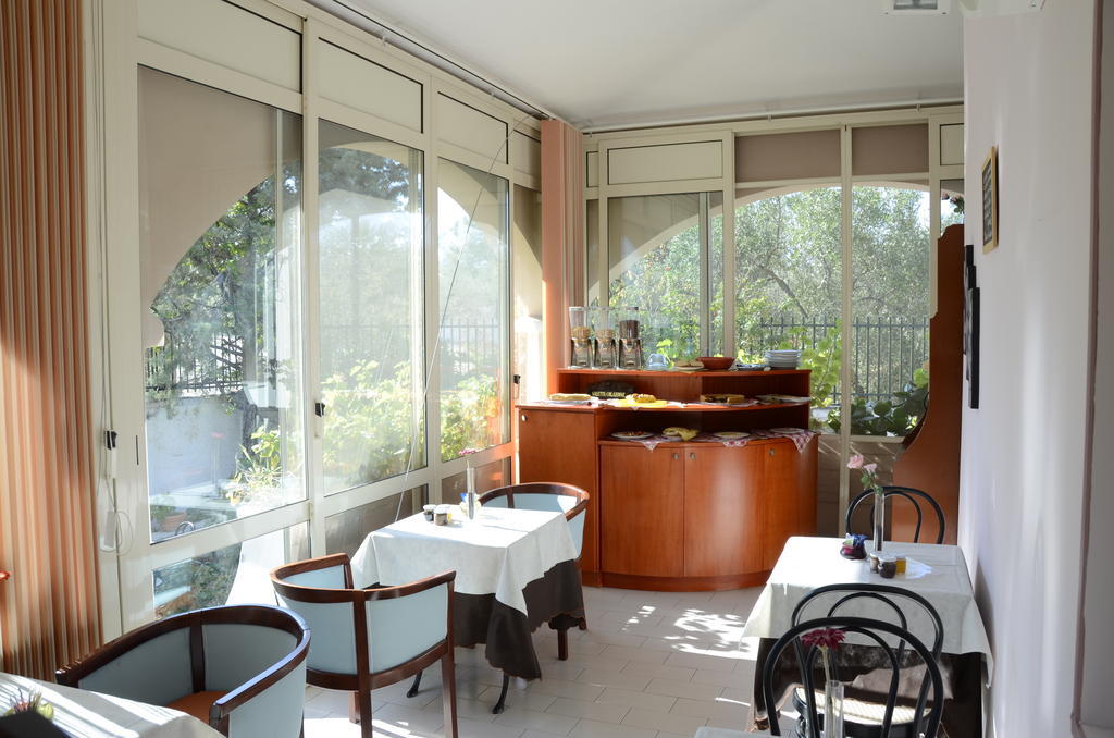 Hotel Villa Pirotta Sannicandro di Bari Ngoại thất bức ảnh