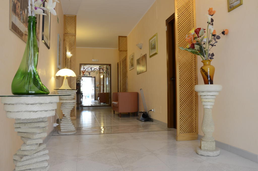 Hotel Villa Pirotta Sannicandro di Bari Ngoại thất bức ảnh